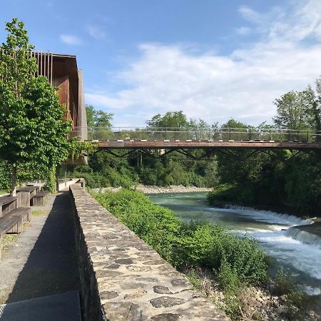 Chez Chris Lägenhet Oloron-Sainte-Marie Exteriör bild